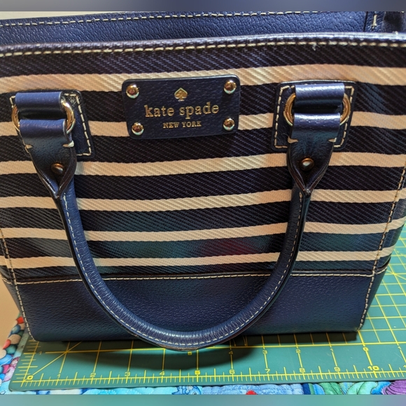 Kate Spade New York Wellesley Quinn Satchel - Picture 8 of 12